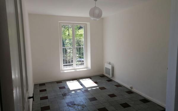 Maison à vendre    9 pièces • 207 m2 Sernhac