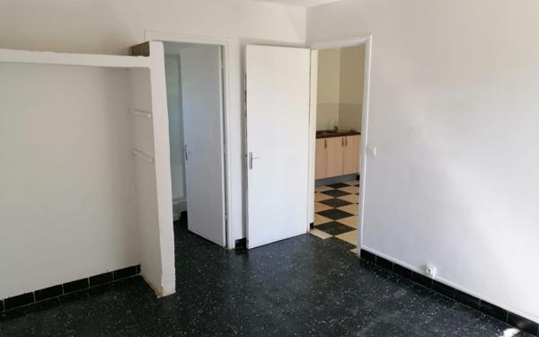 Maison à vendre    9 pièces • 207 m2 Sernhac