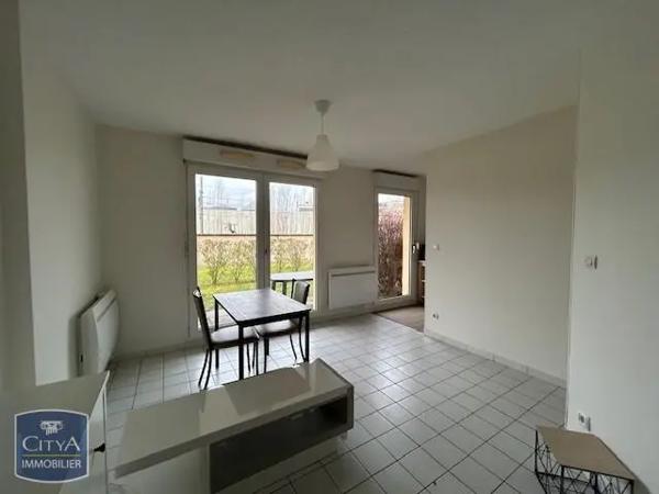 Appartement à louer 1 pièce 27.08m²