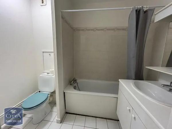 Appartement à louer 1 pièce 27.08m²