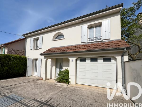 Maison à vendre 5 pièces 106 m² Pontault-Combault