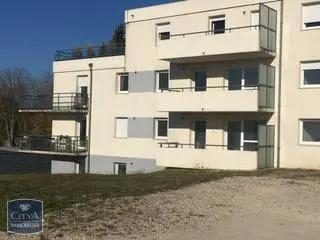 Appartement à louer 2 pièces 47.7m²