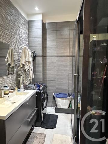 Appartement T3 à vendre  3 pièces - 70,20 m2 GRENOBLE - 38