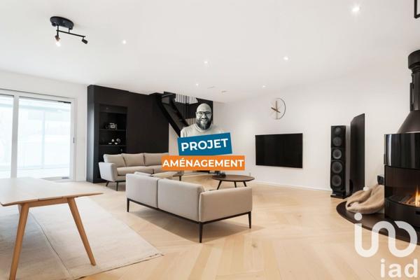 Maison de ville 5 pièces de 158 m² à Sainte-Sigolène (43600)