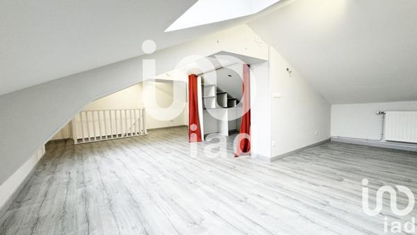 Maison de ville 5 pièces de 158 m² à Sainte-Sigolène (43600)