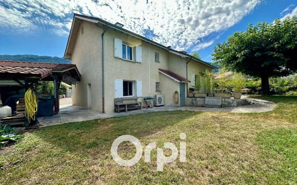 Maison à vendre    5 pièces • 129,19 m2 Froges