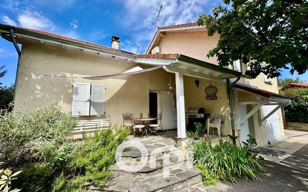 Maison à vendre    5 pièces • 129,19 m2 Froges