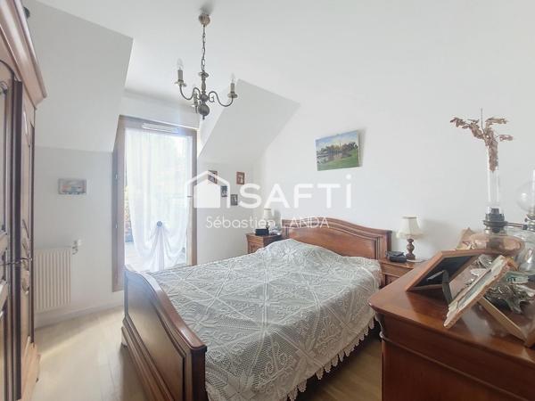 Duplex 3 pièces avec terrasses au cœur du Mesnil-Saint-Denis