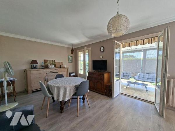 Maison de plain-pied entièrement rénovée à Moutiers-sous-Argenton.
Située au calme, la maison ...