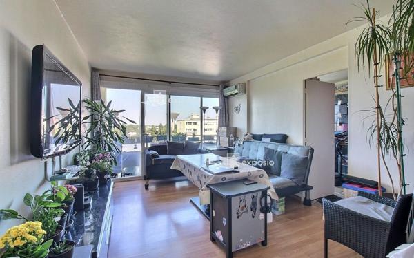 Appartement à vendre    4 pièces • 74,86 m2 Ris-Orangis