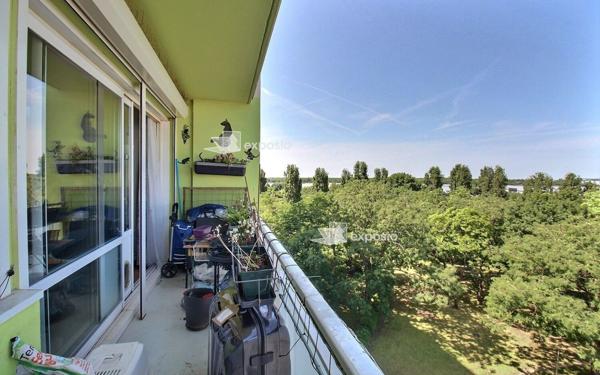 Appartement à vendre    4 pièces • 74,86 m2 Ris-Orangis