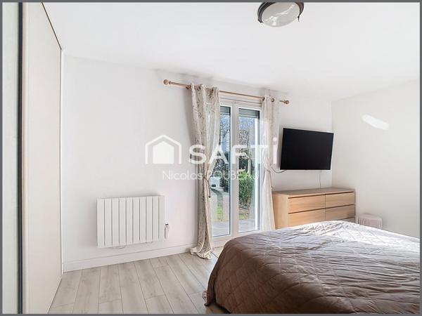 Rare plain-pied total