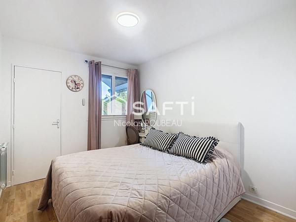 Rare plain-pied total