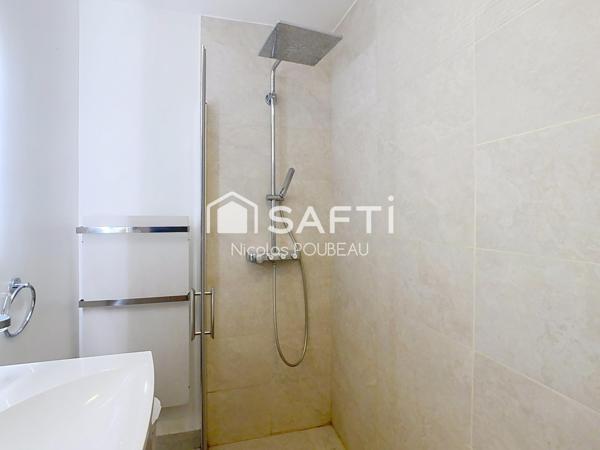 Rare plain-pied total