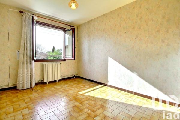 Maison traditionnelle 7 pièces de 170 m² à Bouc-Bel-Air (13320)