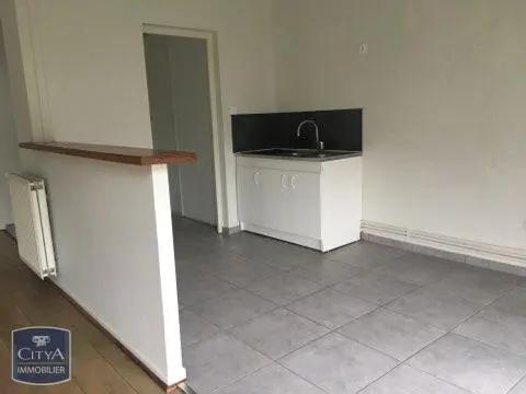 Appartement à louer 4 pièces 97.51m² Belval (08090)