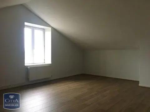 Appartement à louer 4 pièces 97.51m² Belval (08090)