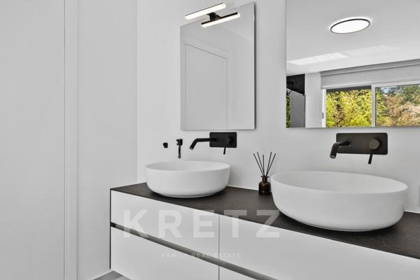 Valbonne – Rare villa contemporaine 7 chambres avec piscine et prestations premium