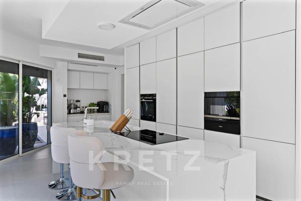 Valbonne – Rare villa contemporaine 7 chambres avec piscine et prestations premium