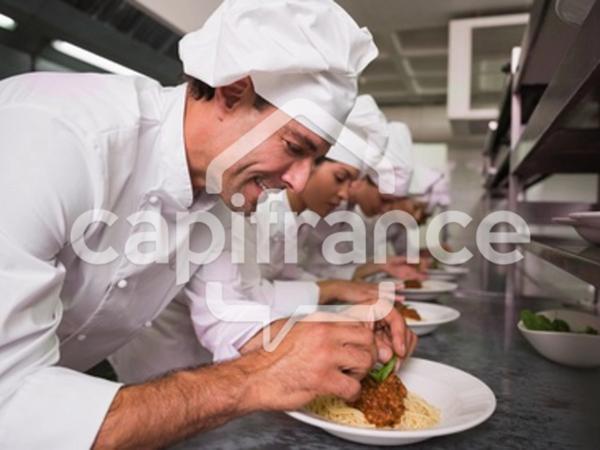 Dpt Loire Atlantique (44), à vendre proche de SAUTRON FOOD TRUCK Restauration rapide 10m2