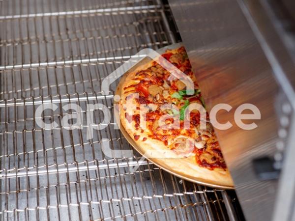 Dpt Loire Atlantique (44), à vendre proche de SAUTRON FOOD TRUCK Restauration rapide 10m2