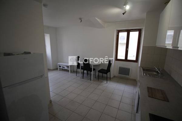 Location appartement près de MARIGNANE - 1 pièce(s) - 24 m² - 550 €/mois