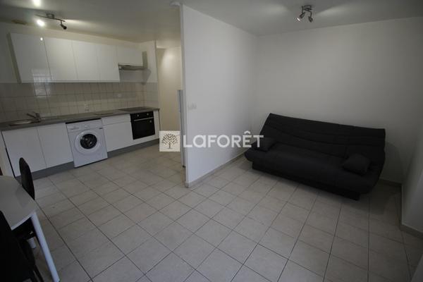 Location appartement près de MARIGNANE - 1 pièce(s) - 24 m² - 550 €/mois