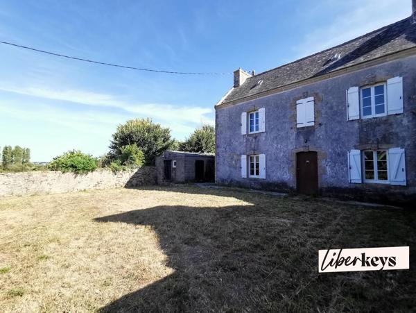 PLOUHINEC ENSEMBLE IMMOBILIER 2 MAISONS + DEPENDANCES
