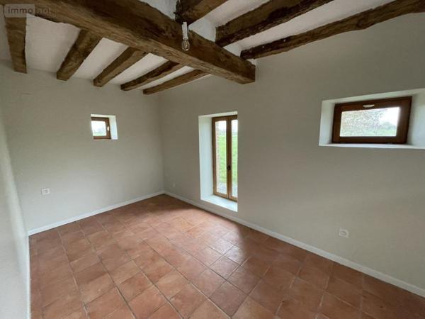 Maison à louer à Vaiges en Mayenne (53480), ref : 53032-L319