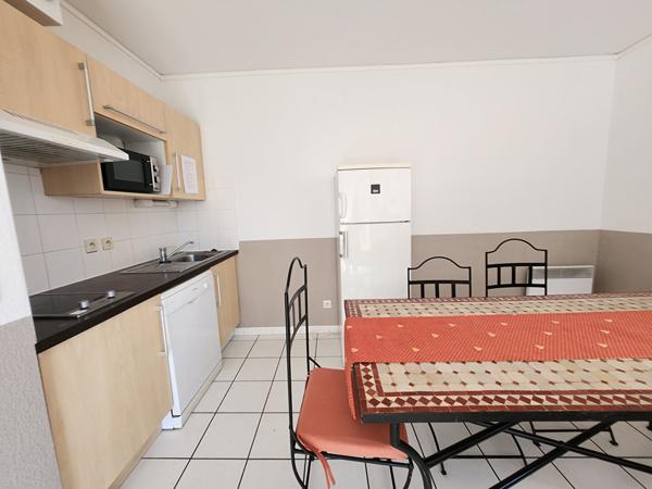 EXCLUSIVITE A SAINT SATURNIN LES AVIGNON - MAISON/APPARTEMENT A VENDRE EN RESIDENCE FERMEE SECURISEE AVEC TERRASSE + PARKING PRIVE