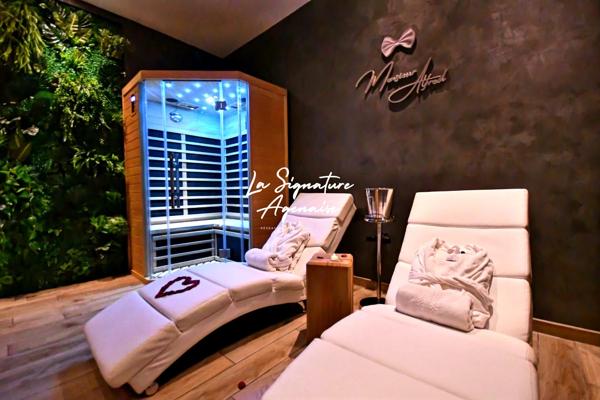 À VENDRE – CONCEPT CLÉ EN MAIN : STUDIO & SPA PRIVATIF AU CŒUR D’AGEN