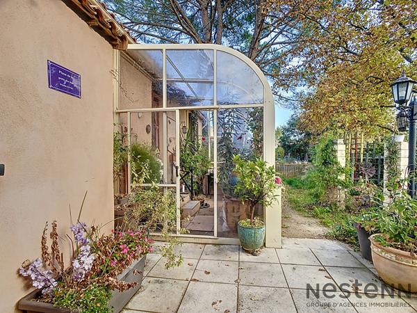 Maison Pourrieres 3 pièce(s) sur beau terrain avec piscine