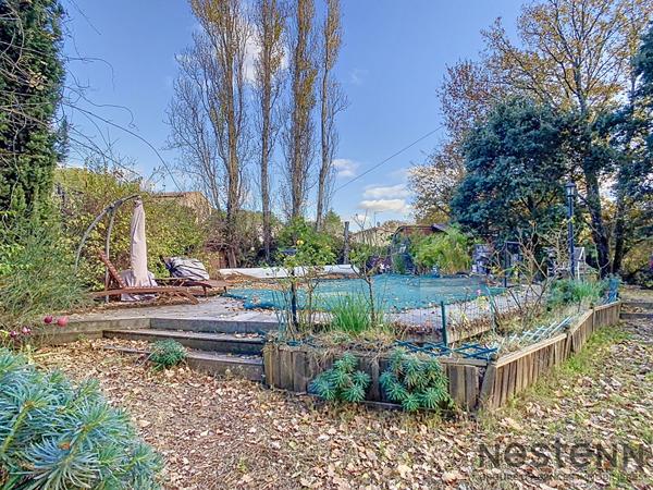 Maison Pourrieres 3 pièce(s) sur beau terrain avec piscine
