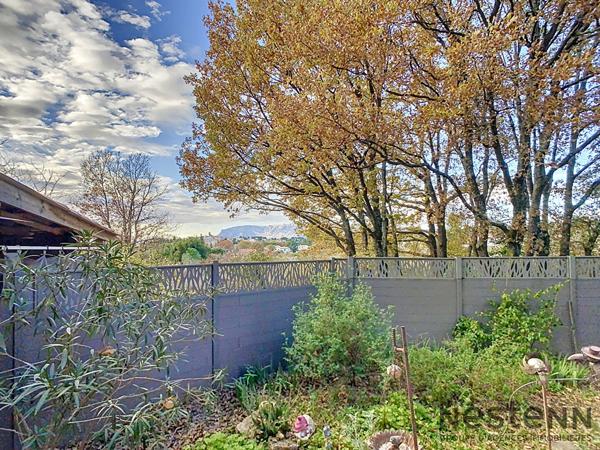 Maison Pourrieres 3 pièce(s) sur beau terrain avec piscine
