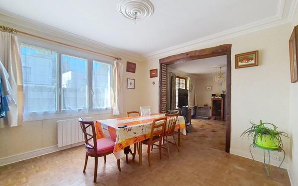 Maison à vendre    5 pièces • 131 m2 Olivet