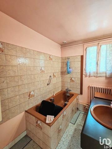 Maison 4 pièces de 70 m² à Cébazat (63118)