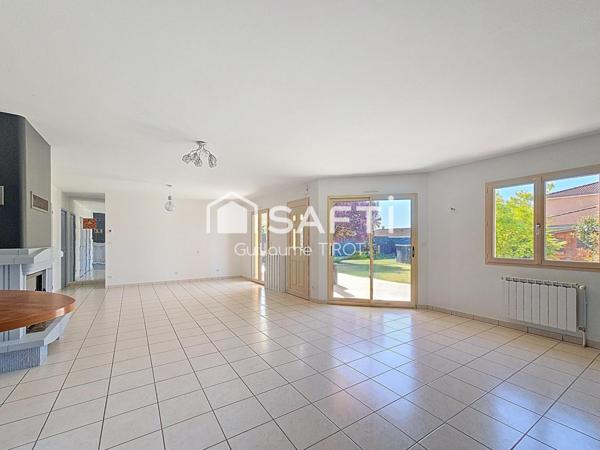 Maison de plain pied aux prestations modernes