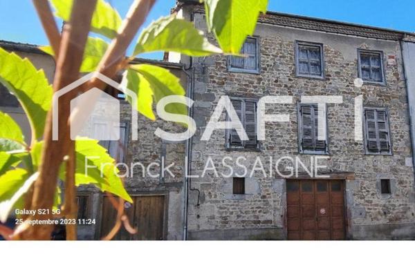 Centre ville Ensemble immobilier + garages