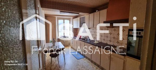 Centre ville Ensemble immobilier + garages