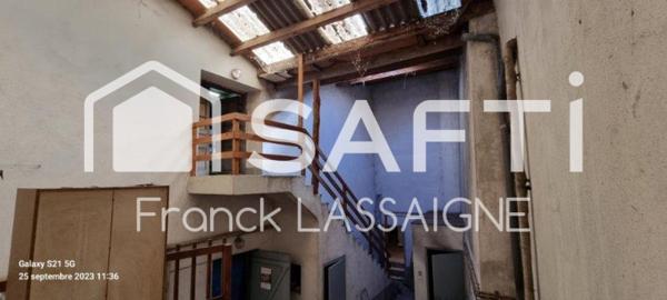 Centre ville Ensemble immobilier + garages