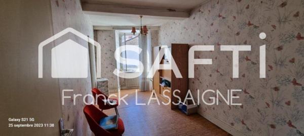 Centre ville Ensemble immobilier + garages