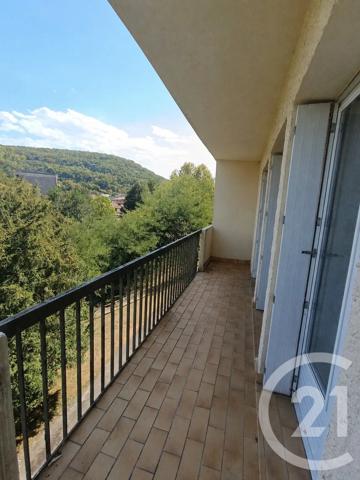 Appartement F4 à vendre  4 pièces - 88 m 2   LAVELANET  - 09