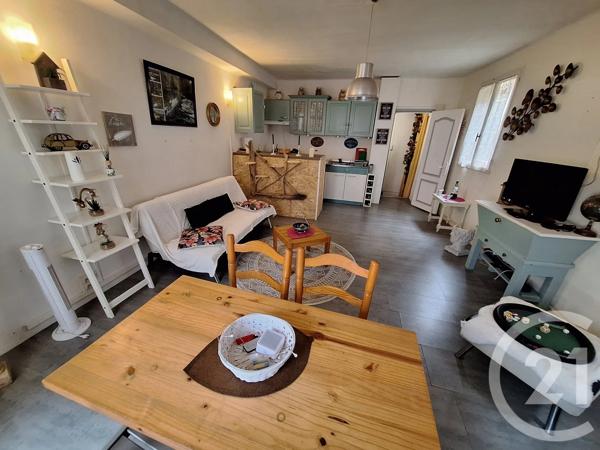Appartement F4 à vendre  4 pièces - 88 m 2   LAVELANET  - 09
