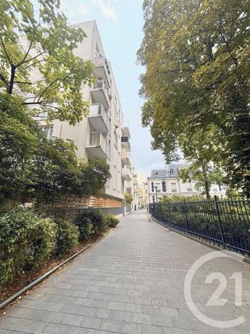 Appartement F3 à vendre  3 pièces - 64 m2 PANTIN - 93