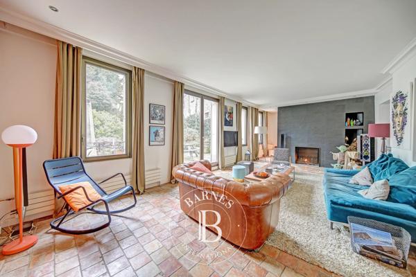 Saint-Germain-en-Laye, Maison 6 Chambres -  303 m² à vendre