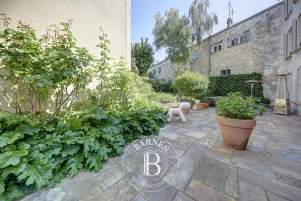 Saint-Germain-en-Laye, Maison 6 Chambres -  303 m² à vendre