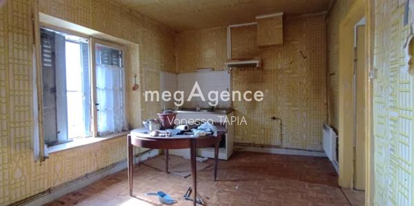Maison à ROMILLY-SUR-SEINE, 10100 - 2 pièces 112m²
