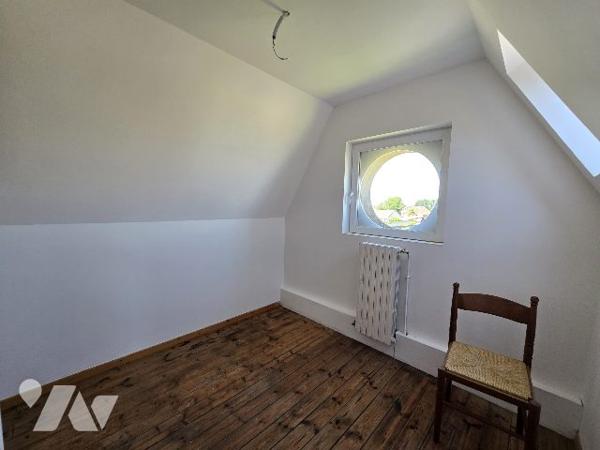 Maison et Grange - ESSIGNY-LE-GRAND