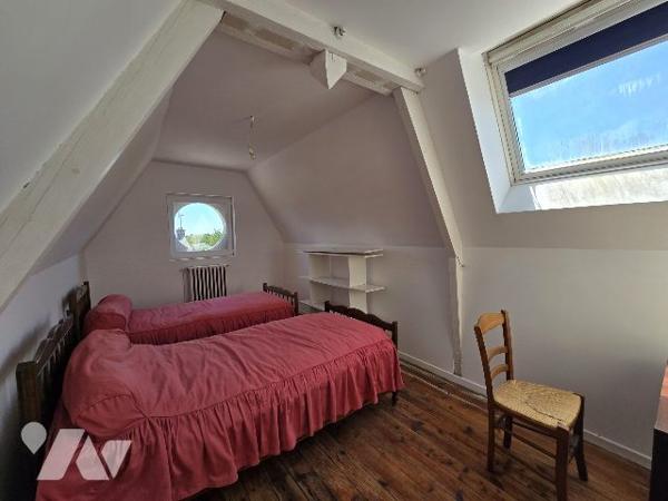 Maison et Grange - ESSIGNY-LE-GRAND