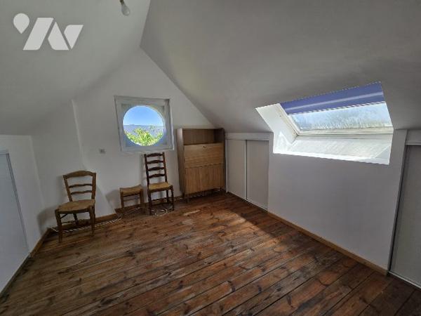 Maison et Grange - ESSIGNY-LE-GRAND